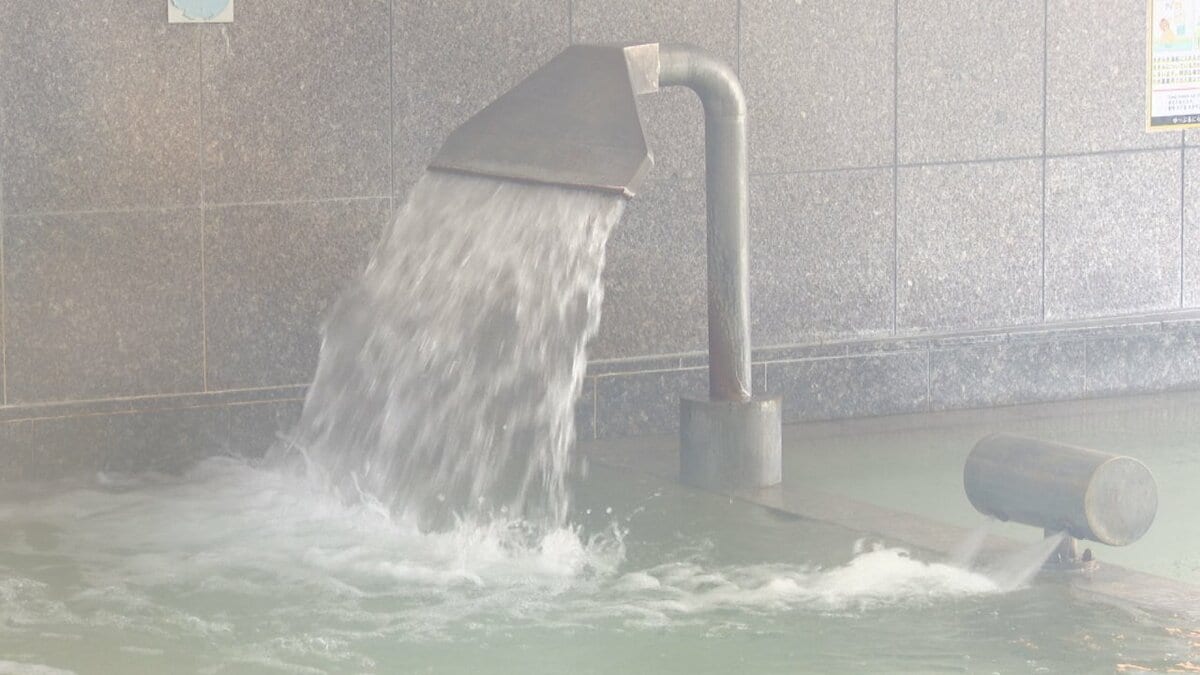 「さみしい」市民の憩いと安らぎの場　ゆ～ぷるにらさき　本日ラスト営業　山梨・韮崎市