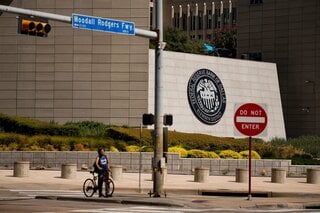 米雇用統計、長期金利低下促すハードル高い－雇用者数の伸び鈍化でも| TBS CROSS DIG with Bloomberg