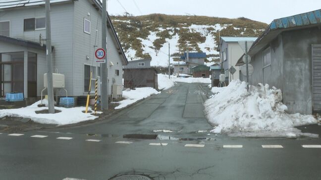 軽トラックを物色の男が逃走 止めようとした27歳男性に車で接触し負傷させる 警察は強盗傷害事件として捜査 北海道苫前町|TBS NEWS DIG