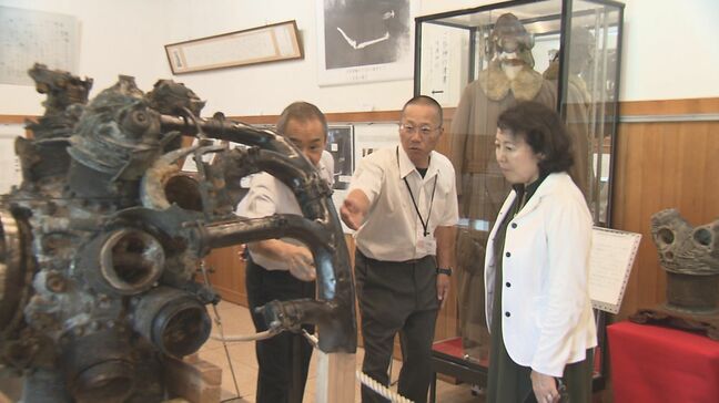 特攻隊員の遺書や日記をデジタル保存へ　米スタンフォード大研究員が大分県護国神社を視察|TBS NEWS DIG