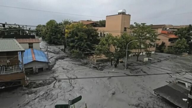 台風18号 台湾で2人死亡、30人行方不明 花蓮ではせき止め湖から水があふれ出し冠水など深刻な被害|TBS NEWS DIG
