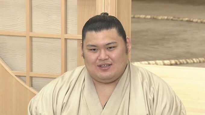 大関昇進めざす大の里 大相撲秋場所初日の取組は物言い|TBS NEWS DIG
