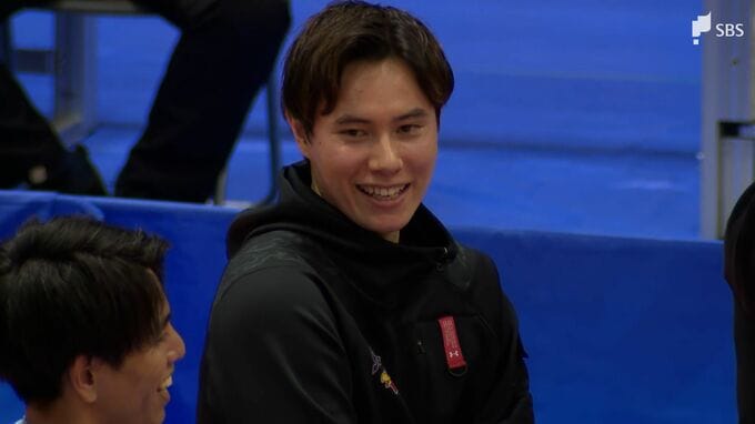 「めっちゃかっこいい」スーパースター高橋藍選手が静岡に  東レアローズ静岡vsサントリー 場外でもバチバチ=バレーボール・SVリーグ男子 　|　静岡のニュース | SBSNEWS | 静岡放送