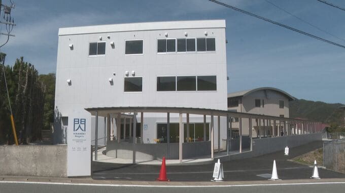 廃校となった専門学校を改修し情報通信関連の企業が集まる施設に　山口・長門　|　山口のニュース・天気・防災｜tys NEWS｜ｔｙｓテレビ山口