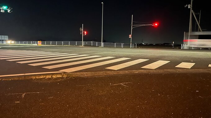 路線バスと大型バイクが交差点で衝突　バイク運転の57歳男性が意識不明の重体　栃木・小山市|TBS NEWS DIG