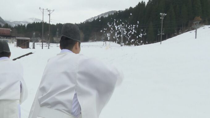 石川県内は今冬一番の寒気到来 スキー場は「恵みの雪」を願っています 白山麓スキー場で安全祈願祭|TBS NEWS DIG