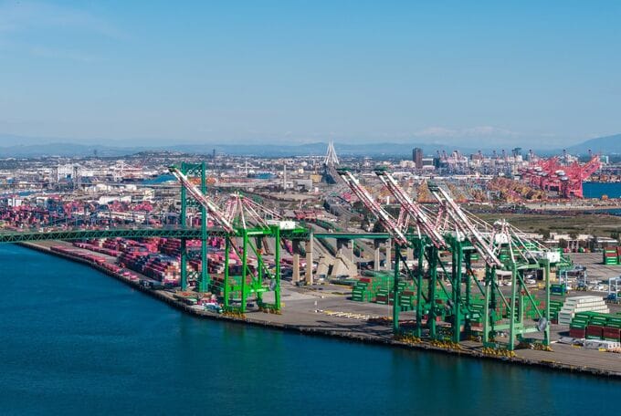 トランプ米政権、通商法301条に基づく調査を11日発表へ－関係者