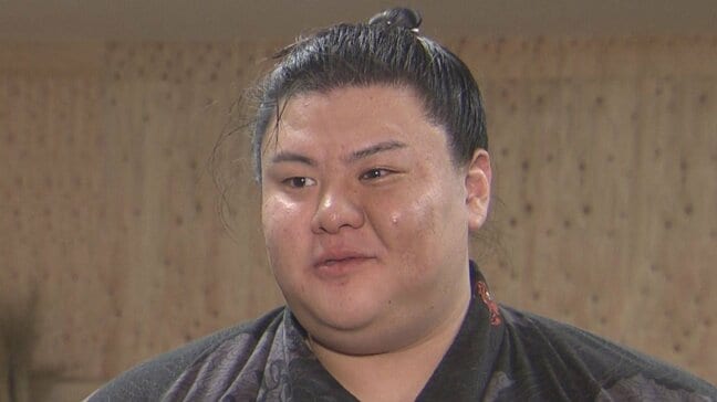 体作りは実家の焼き肉で 「草野」改め「義ノ富士」新たな四股名で大相撲九州場所に挑む理由 父も店を休んで応援へ|TBS NEWS DIG