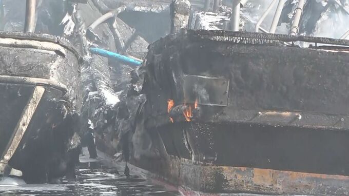 「船から炎が見える」石川・輪島港で船3隻燃える火事 けが人なし　|　石川県のニュース｜MRO北陸放送
