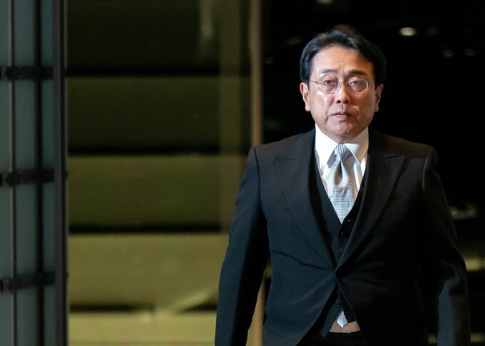 デフレ脱却最優先で日銀と連携、今の政策判断「信じる」－赤沢再生相
