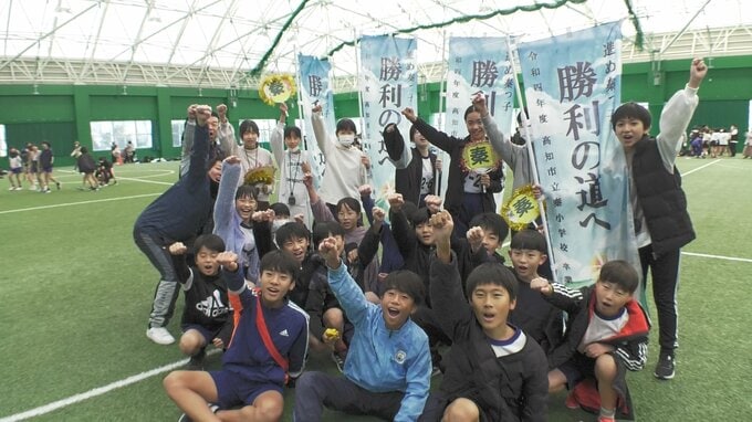 「たすきをつなぐ」高知市でジュニア駅伝競走大会　４年ぶりのフル開催で会場に応援の声響く|TBS NEWS DIG