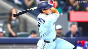 岡本和真 右中間へ10号！直近5戦5発と覚醒、直球を逆らわず逆方向への技あり弾、チームメイト全員でお辞儀パフォーマンス“|TBS NEWS DIG