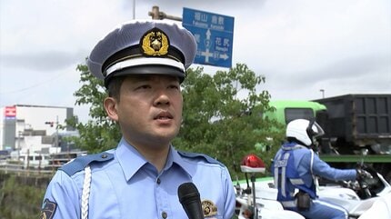 等身大の白バイ隊員の看板を電柱に設置 これまでに60枚以上 新たに40枚