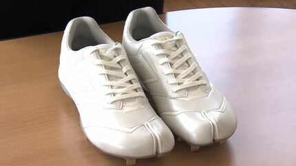 SB藤井投手⭐️足袋型スパイク⭐️新品未使用 高校野球カラー プロ野球 藤井（ソ）森原（デ）も愛用の「足袋型」野球用スパイク その