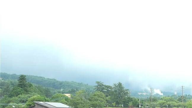 「新燃岳が噴火した模様」気象台発表　宮崎で降灰を確認　火山性地震多い状態が続く　鹿児島|TBS NEWS DIG