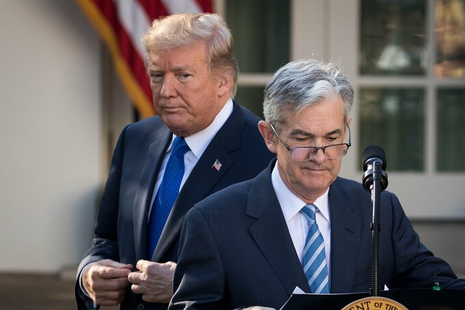 トランプ氏、パウエル議長に利下げを要求－ホワイトハウスで会談