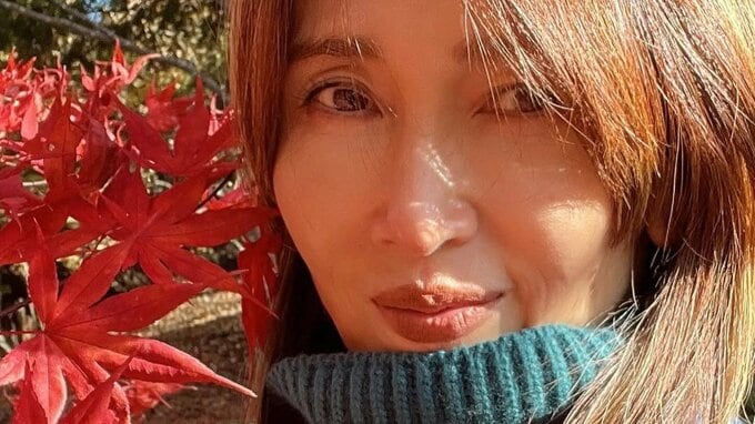 【 工藤静香 】「静かに色づく季節の中で」11月生まれのファンに「お誕生日が記憶に残る素敵な日になりますように」花々と祝福のメッセージ|TBS NEWS DIG