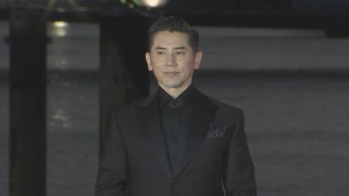 【 本木雅弘 】Snow Man宮舘との華麗なターンで歓声浴びる 挟まれた吉高由里子は困惑「回る勇気はなかったです」|TBS NEWS DIG