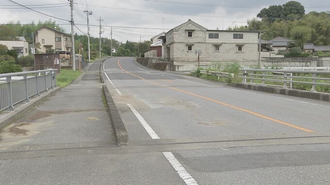 原付バイクがトラックにはねられ、バイクの男性（64）が死亡　信号機と標識のない交差点　宇都宮市　栃木県警|TBS NEWS DIG