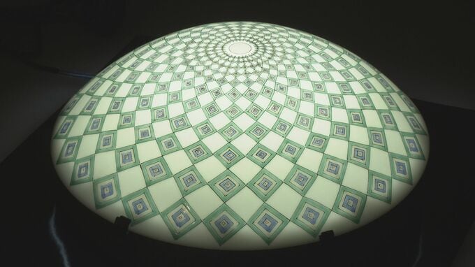 「伝統工芸は異業種とのコラボで可能性が生まれる」九谷焼のインテリア照明美術展　|　石川県のニュース｜MRO北陸放送