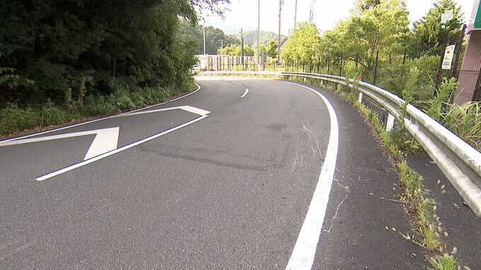 大型トラックとバイクが衝突する事故　バイクの男性（54）が死亡　現場は"見通しの悪い"道路＝静岡市|TBS NEWS DIG