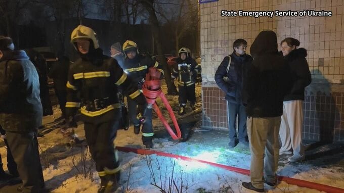 ウクライナの首都キーウに今週2度目のミサイル攻撃　全て迎撃されたものの53人が負傷