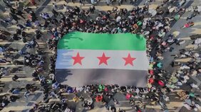 シリア・アサド政権崩壊&nbsp;“独裁政権”終焉で世界に影響は？大統領は“後ろ盾”のロシアに亡命&nbsp;今後のパワーバランスは？世界に与える影響は？須賀川記者解説【news23】|TBS NEWS DIG