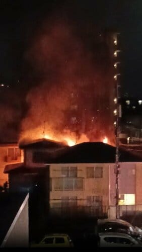 「１階から炎が見える」2階建てアパート焼ける火事　2人死亡　火元の部屋に住む80代母親と40代息子か　仙台|TBS NEWS DIG
