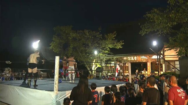 寺の境内でプロレスイベント　「元気を届けたい」と住職が企画　地元の小学生約100人が大声援【岡山】|TBS NEWS DIG