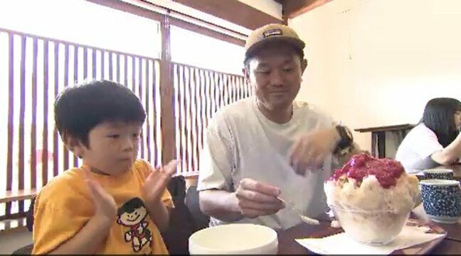行列ができる人気!「暑くて涼みに来ました…」厳しい暑さの中「かき氷店」にぎわう…神奈川県の人気店が長野・中野市にオープン!一番人気は「いちごみるく味」|TBS NEWS DIG