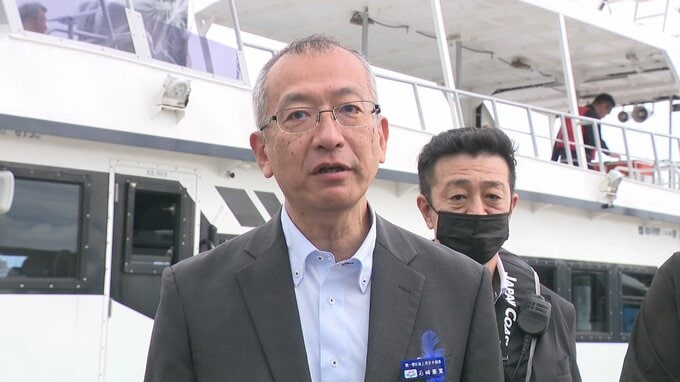 コメントする第1管区海上保安本部の石崎憲寛本部長