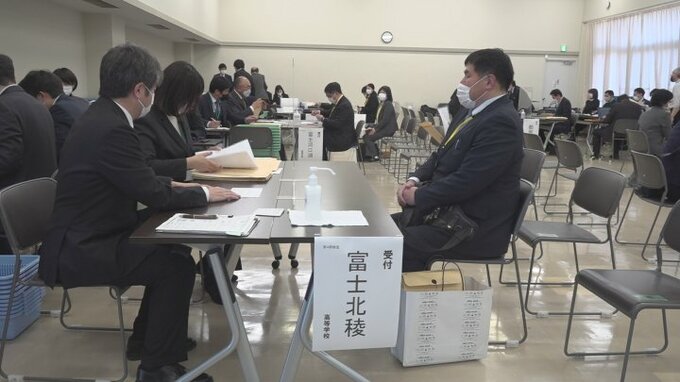 山梨県の公立高校後期試験　願書受付始まる　|　山梨のニュース | ＵＴＹテレビ山梨