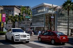 米経済支える個人消費、富裕層依存が鮮明に－景気拡大の持続性に影| TBS CROSS DIG with Bloomberg