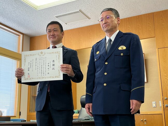 「手でバツマーク、電話やめてとアイコンタクト」郵便局長がとっさの判断　高齢男性の詐欺被害防ぐ　福島|TBS NEWS DIG