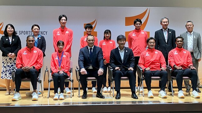 “鉄人”室伏広治長官から「原動力は何ですか？」村竹ラシッド「自分は本当に負けず嫌い」世界陸上日本代表、表敬訪問|TBS NEWS DIG