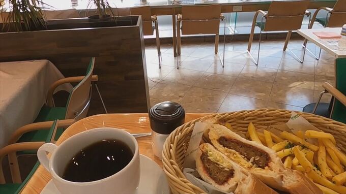 「５年間稼働すると１人分の人件費の３分の１程度」…すなば珈琲が自動配膳ロボットを導入するワケ　|　BSSニュース | BSS山陰放送