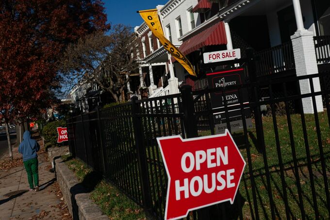米30年物住宅ローン金利、6.87％に低下－３月初旬以来の水準