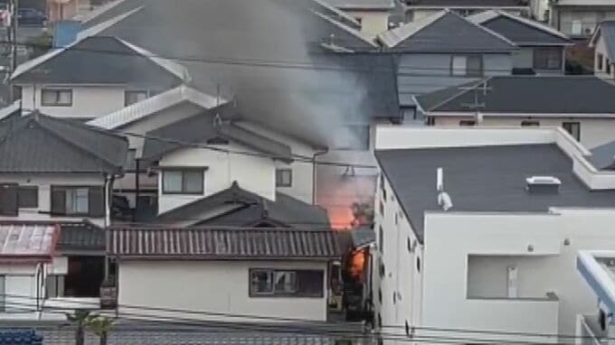 「家から炎が見える」広島市の住宅街で火災　けが人はなし|TBS NEWS DIG