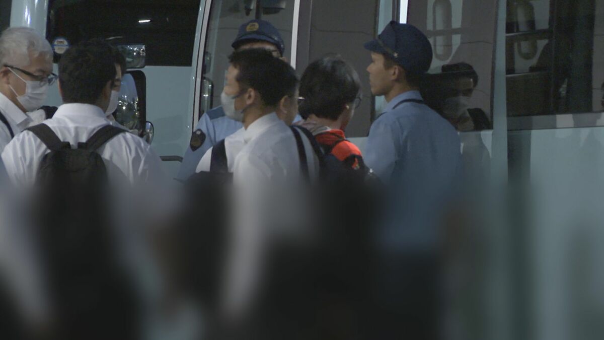 カンボジアで一日中“特殊詐欺”の電話かけ続けたか  日本に移送され逮捕された日本人29人  約14億円の詐欺に関与した可能性