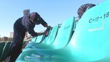 高校球児がスタジアムを清掃 300人が観客席やベンチを磨く 大分 | 大分のニュース|OBS NEWS|大分放送