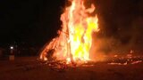 門松やしめ飾りなどを焼いて無病息災願う「とうどおくり」 愛媛県新居浜市 | 愛媛のニュース - Nスタえひめ|あいテレビは6チャンネル