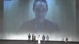 第一頸椎剥離骨折で療養中の窪田正孝さん、舞台挨拶にリモート出演 ＜映画スイート・マイホーム＞|TBS NEWS DIG