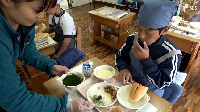 栄養豊富な「青パパイヤ」が給食に初登場 西伊豆では高級「すじ青のり」 地域の特産品を学ぶ=静岡|TBS NEWS DIG
