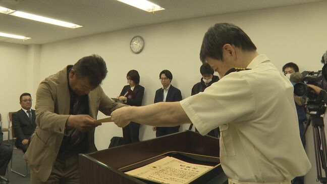 ボート転覆事故の行方不明者を救助　仙崎海上保安部が4人に感謝状|TBS NEWS DIG