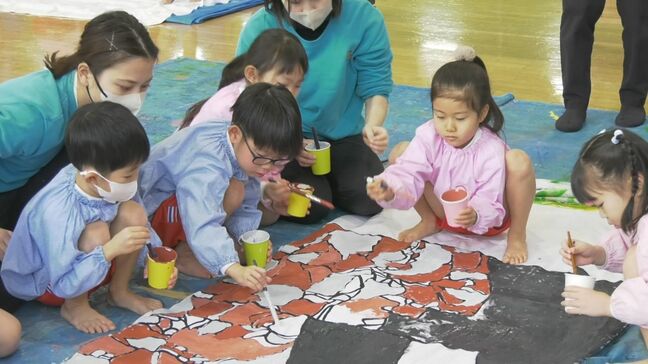「石のところの細かいところが難しかった」 世界一大きな絵を作るプロジェクト 園児ら松江城など盛り込み大作描く|TBS NEWS DIG