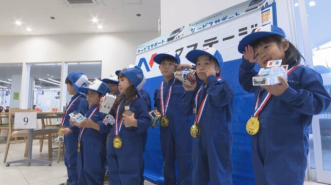 「タイヤをクルクル回すのが楽しかった」子どもたちが自動車整備体験 大分|TBS NEWS DIG