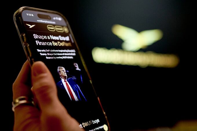 トランプ氏の暗号資産事業、ドルが裏付けのステーブルコイン提供へ