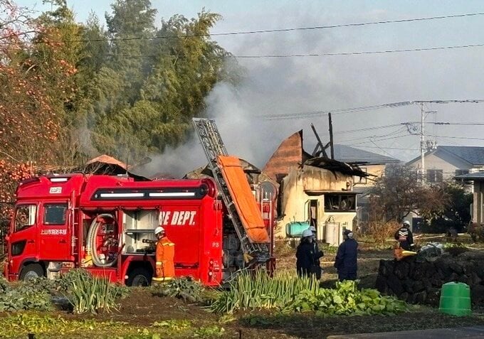 焼け跡から身元不明の1人の遺体　上山市金瓶で住宅火災　90代男性と連絡取れず（山形）　|　山形のニュース│TUYテレビユー山形