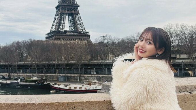 【 齊藤京子 】「まさかパリで歌う日が来るなんて」　カンヌ映画祭プレミア部門出品作品「恋愛裁判」をパリで上映|TBS NEWS DIG