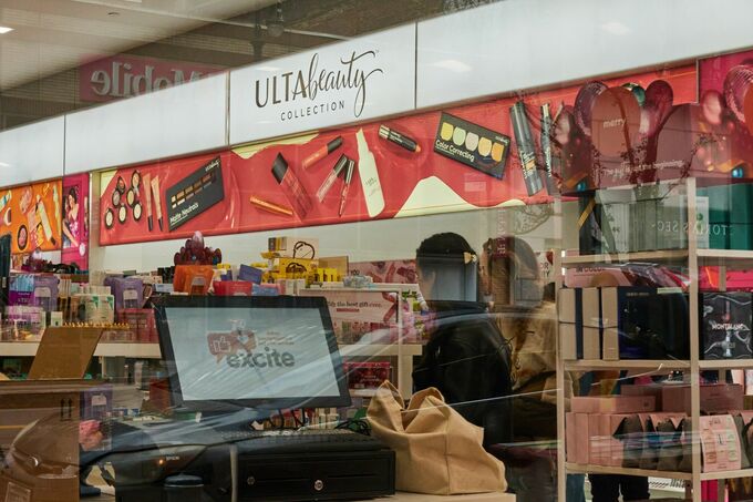 米化粧品小売りアルタ、売り上げ鈍化を予想－消費の先行きに不透明感